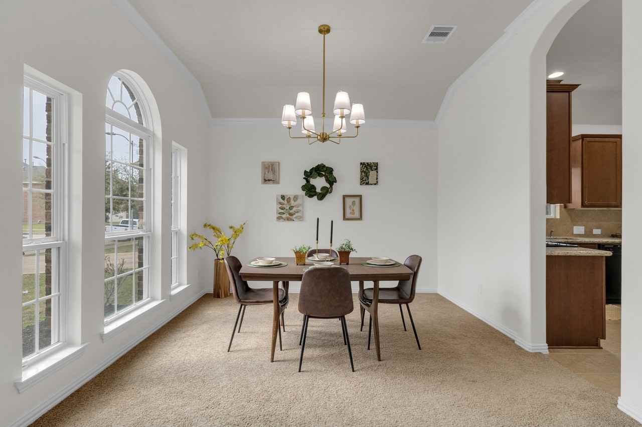 24506 Forest Canopy Dr - Photo 4 of 20