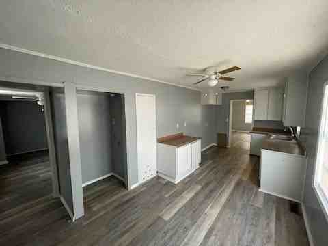 5330 W 11th Pl - Photo 4 of 9