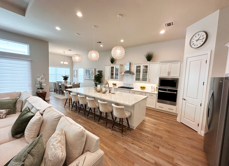 10027 Timber Creek Way - Photo 4 of 20