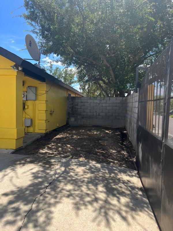 409 Gaucho Ln - Photo 4 of 17