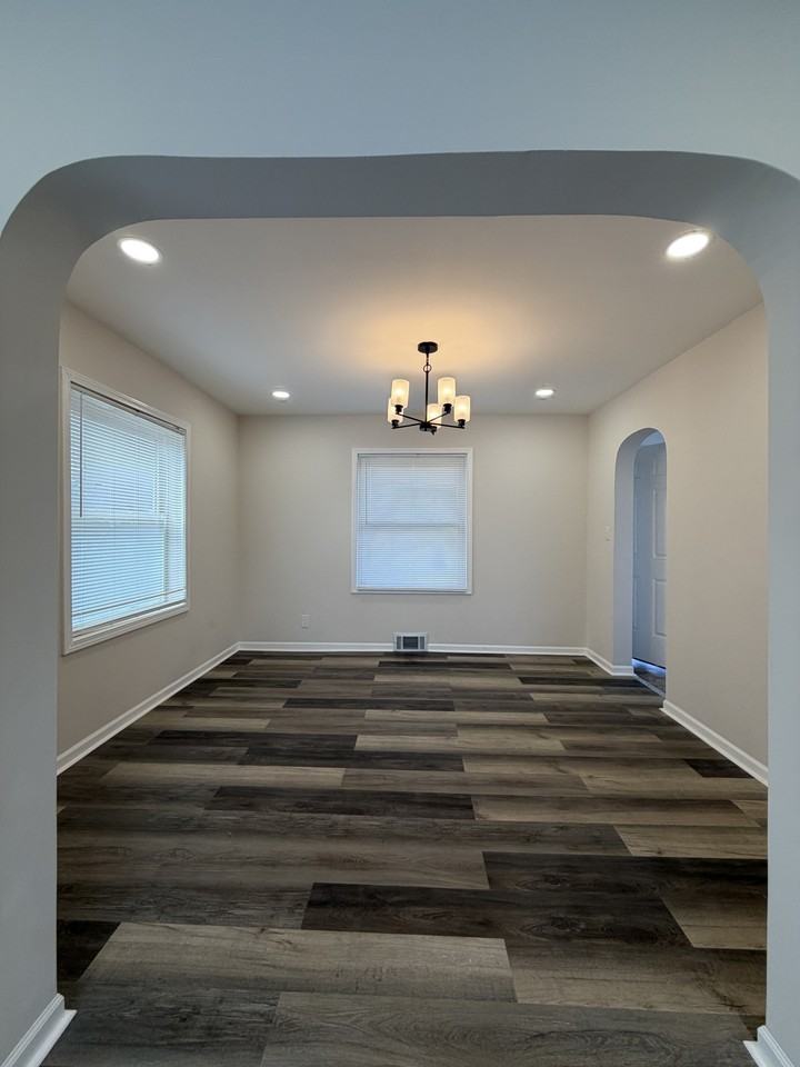 1822 187th St - Photo 7 of 20