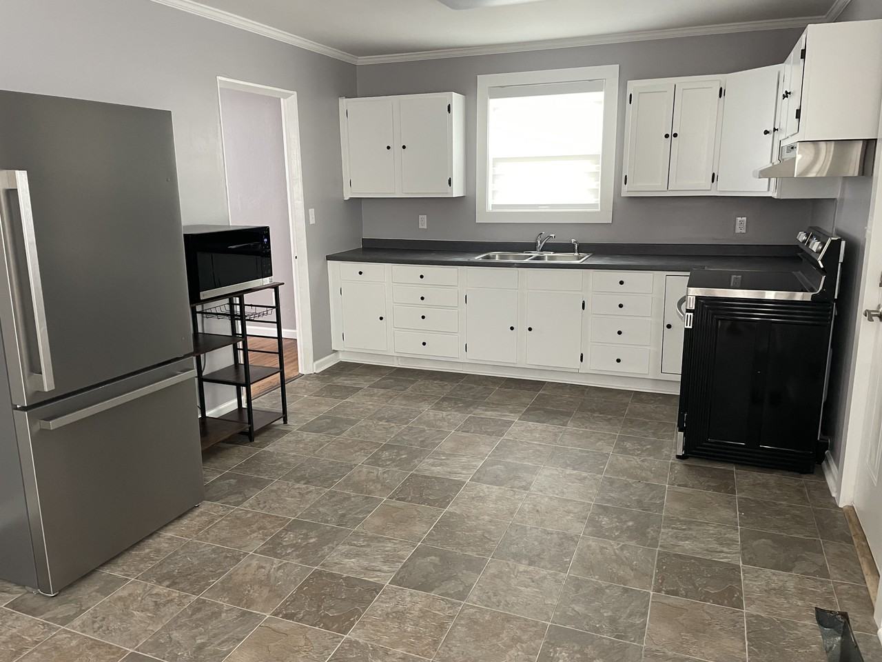 5901 Carl Pl - Photo 5 of 5