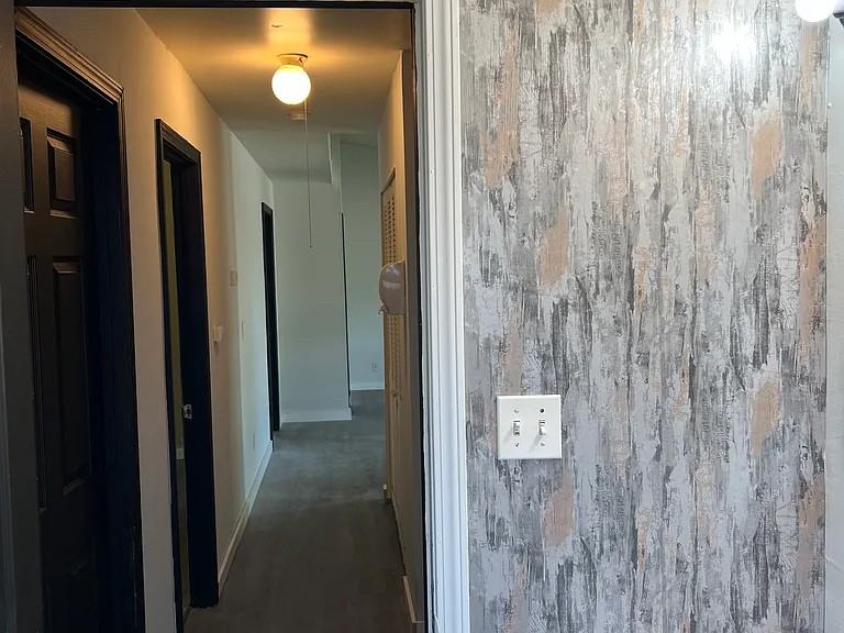 133 Saint Thomas Ln - Photo 5 of 19