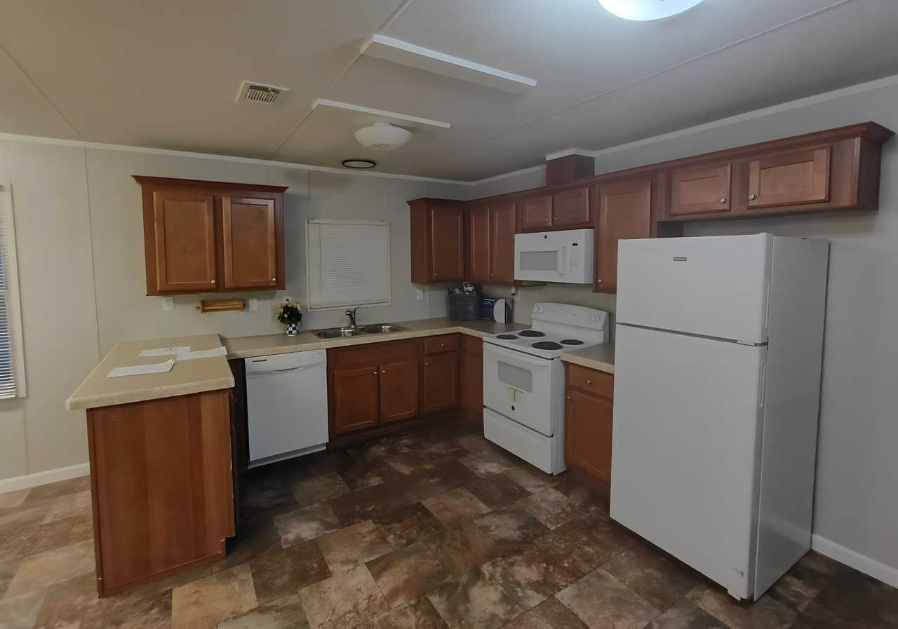 46 Deerwood Park - Photo 2 of 11