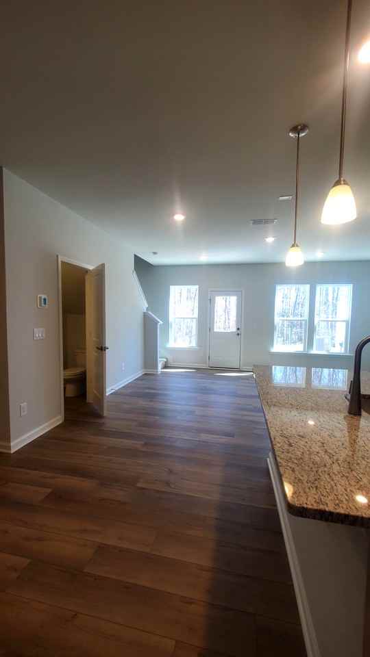 906 Plum Creek Pl - Photo 5 of 15