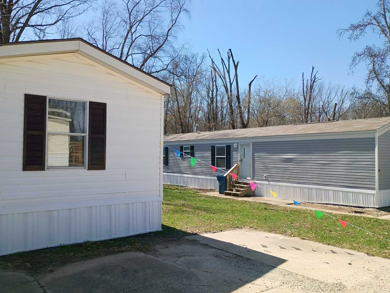 88 Deerwood Park - Photo 3 of 8