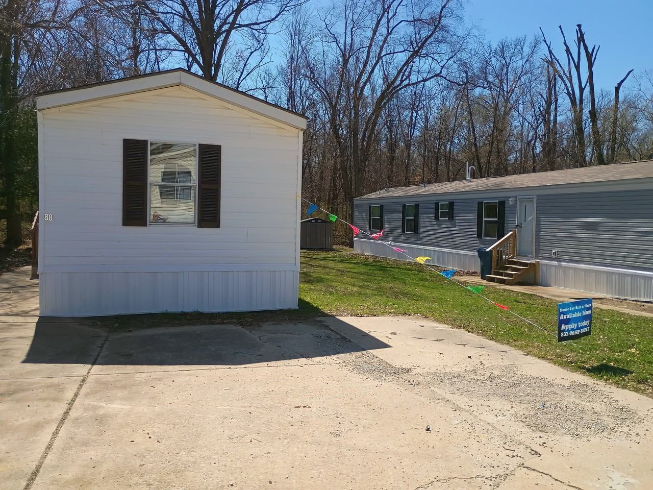 88 Deerwood Park - Photo 4 of 8