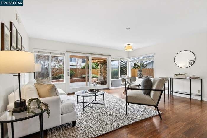 3409 Loreto Dr - Photo 2 of 18