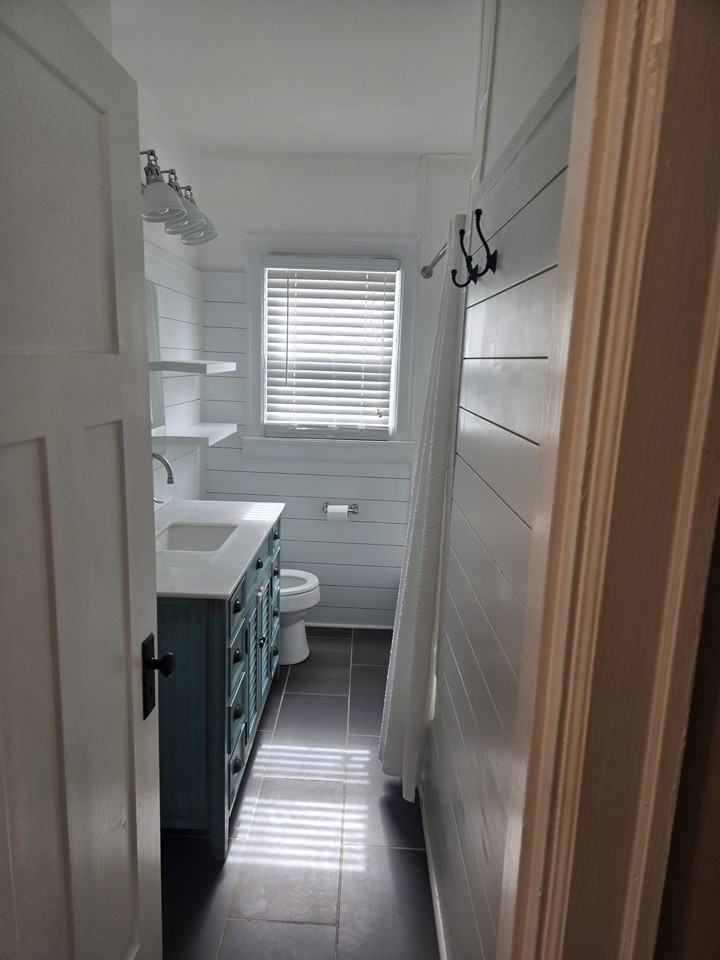 288 Rosemont Gdn - Photo 3 of 7