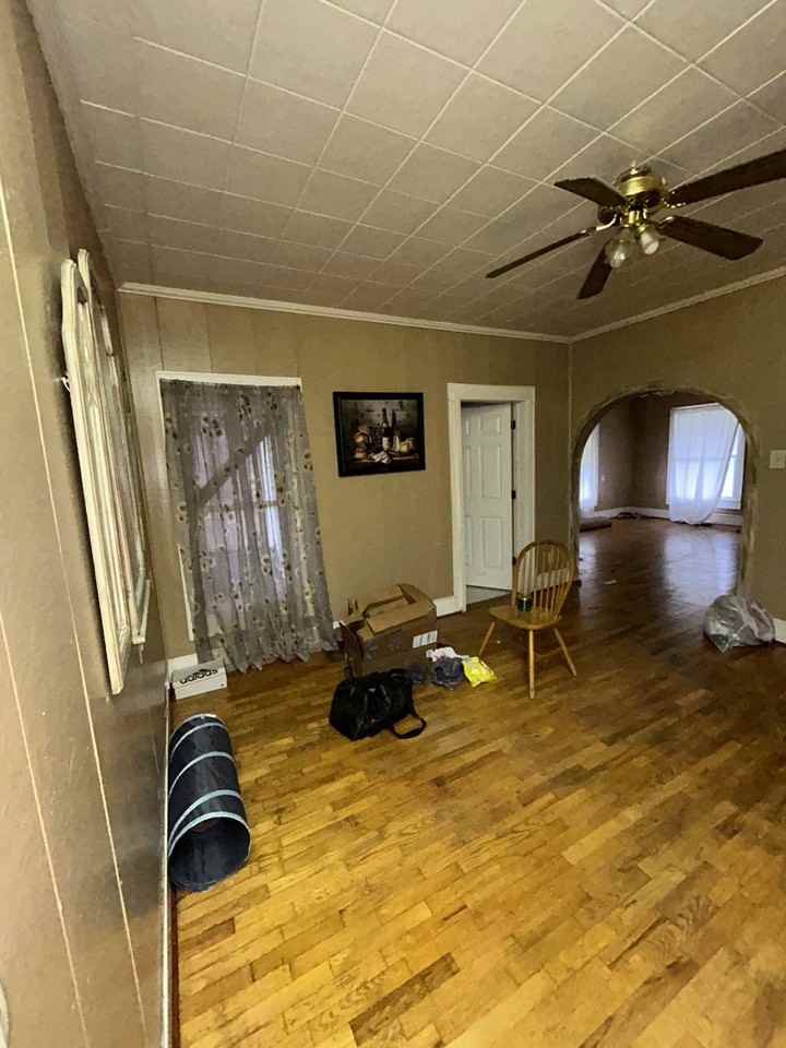 404 S Thomas St - Photo 6 of 20