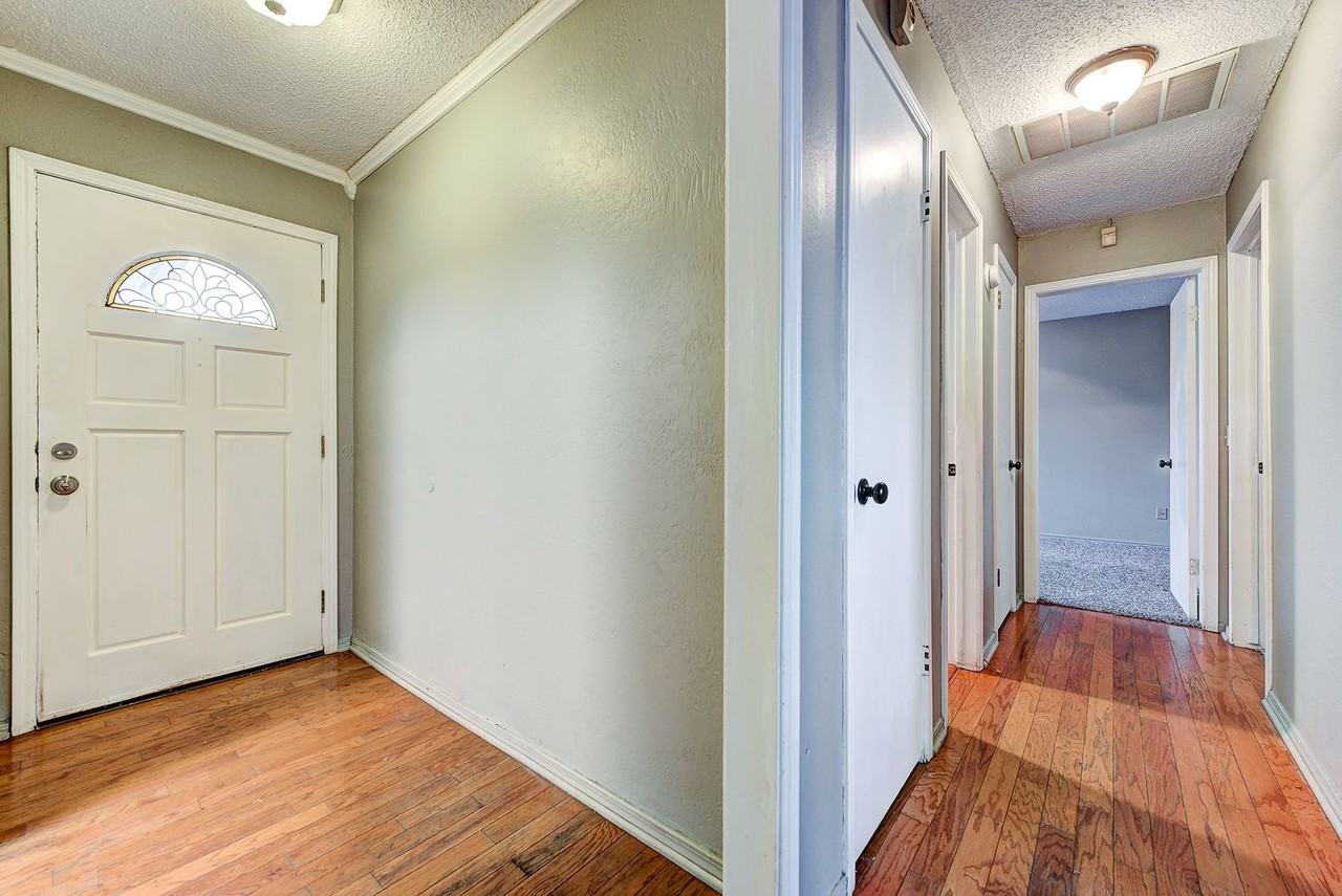 320 Cedar Crest Dr - Photo 6 of 25