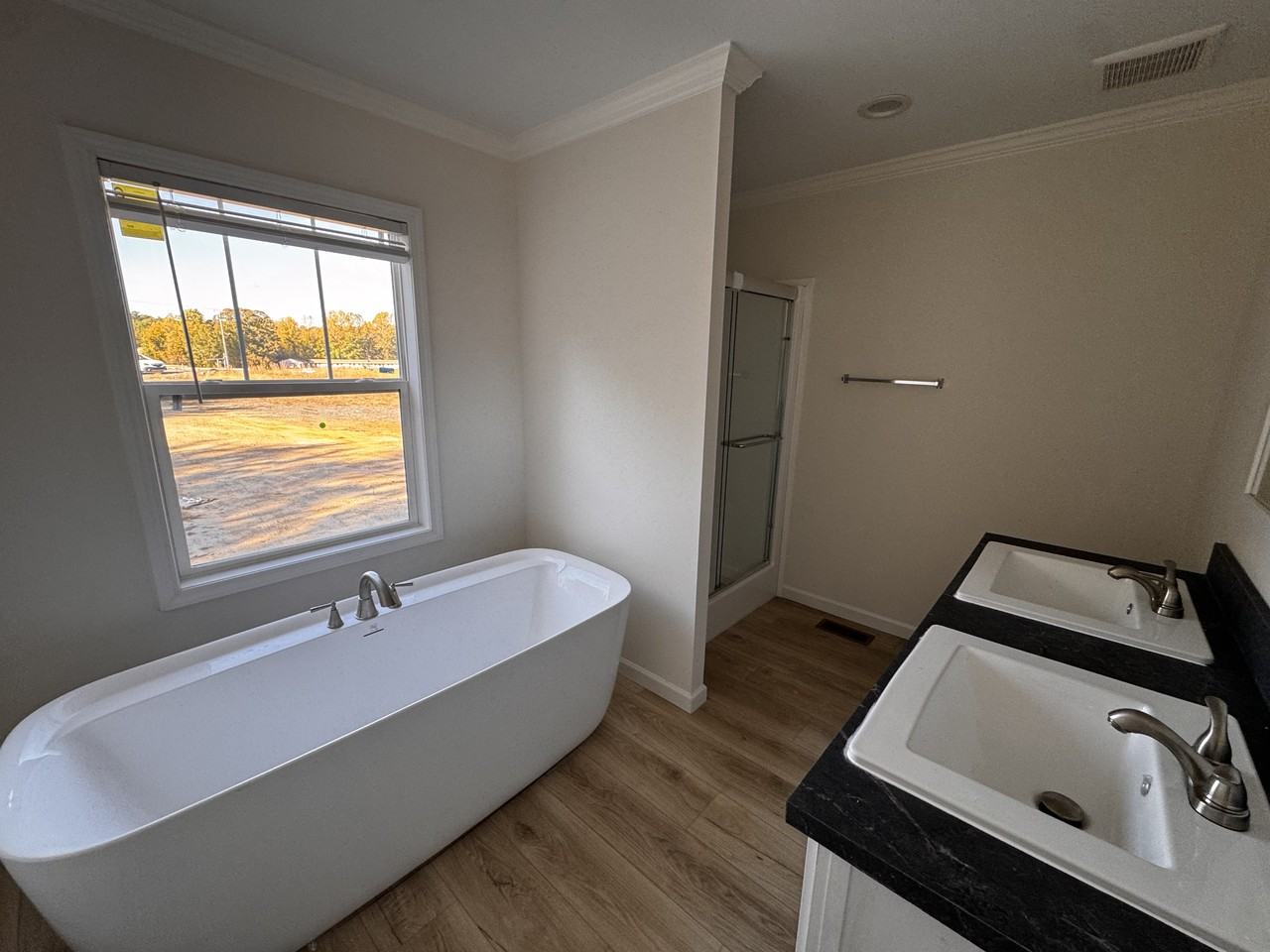 121 Waccamaw Ln - Photo 3 of 6