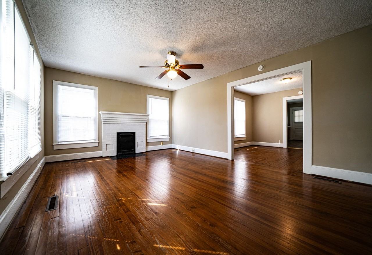 908 S Juniper St - Photo 5 of 15