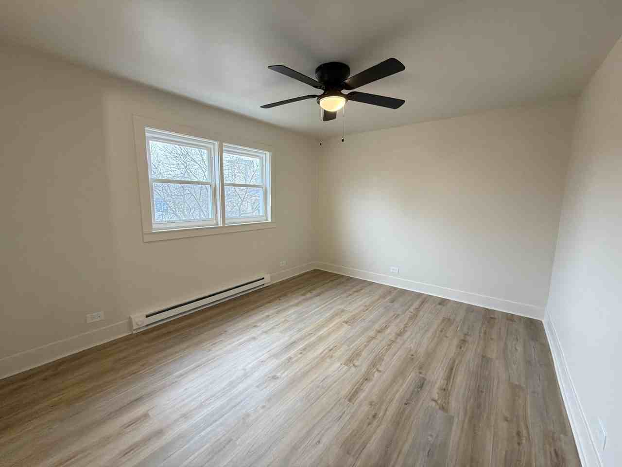 11043 S Longwood Dr #5 - Photo 5 of 9