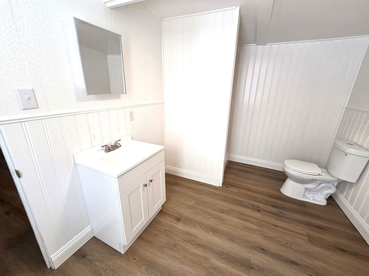 860 E River Ave - Photo 6 of 8