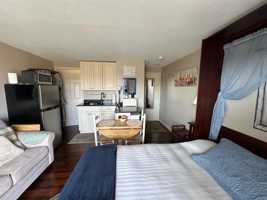 featured image of 500 Winnacunnet Rd