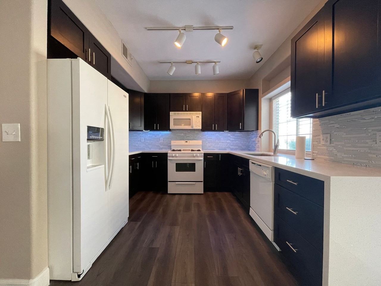 5100 Harvest Time St #102 - Photo 5 of 12