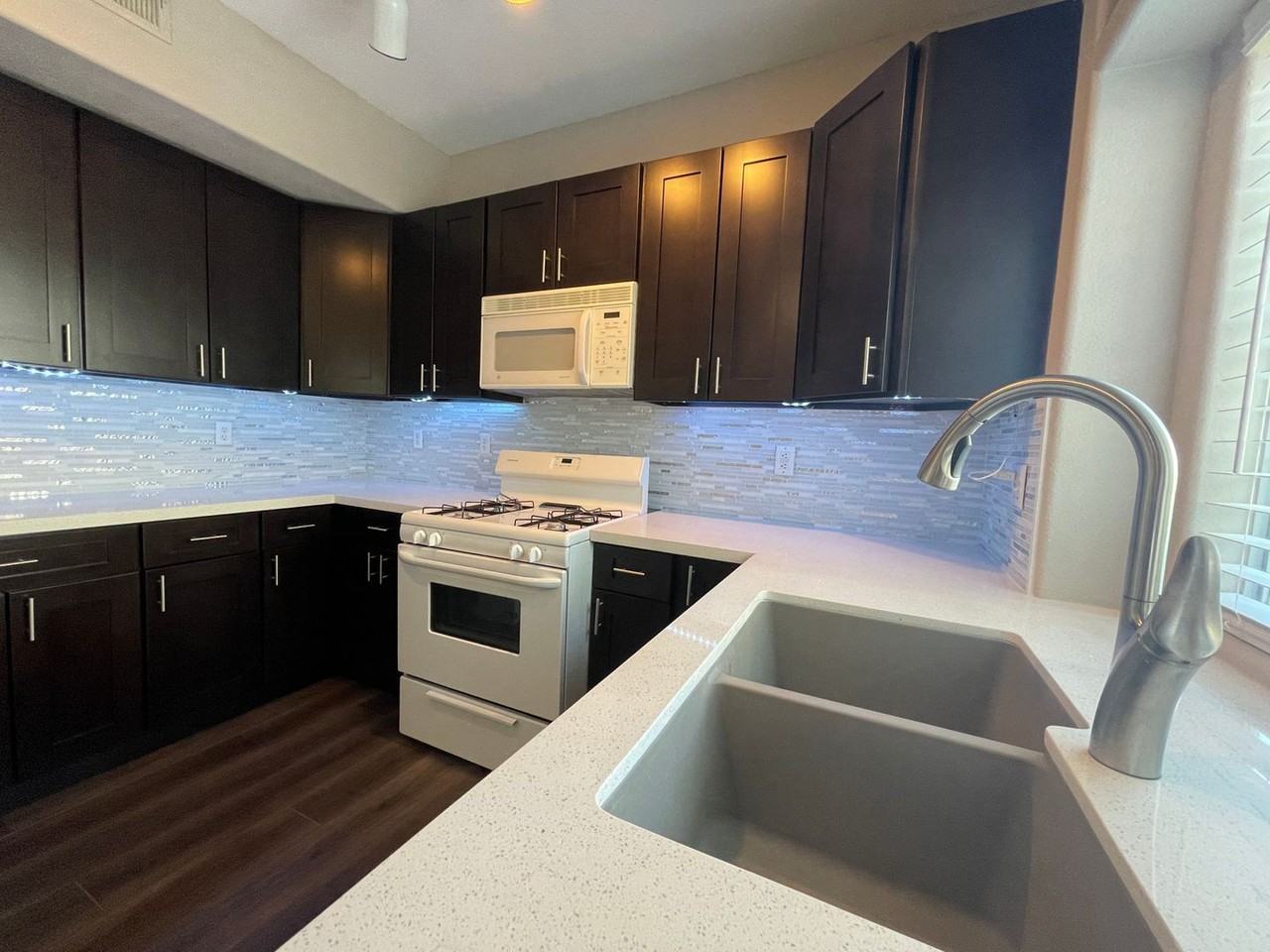 5100 Harvest Time St #102 - Photo 7 of 12