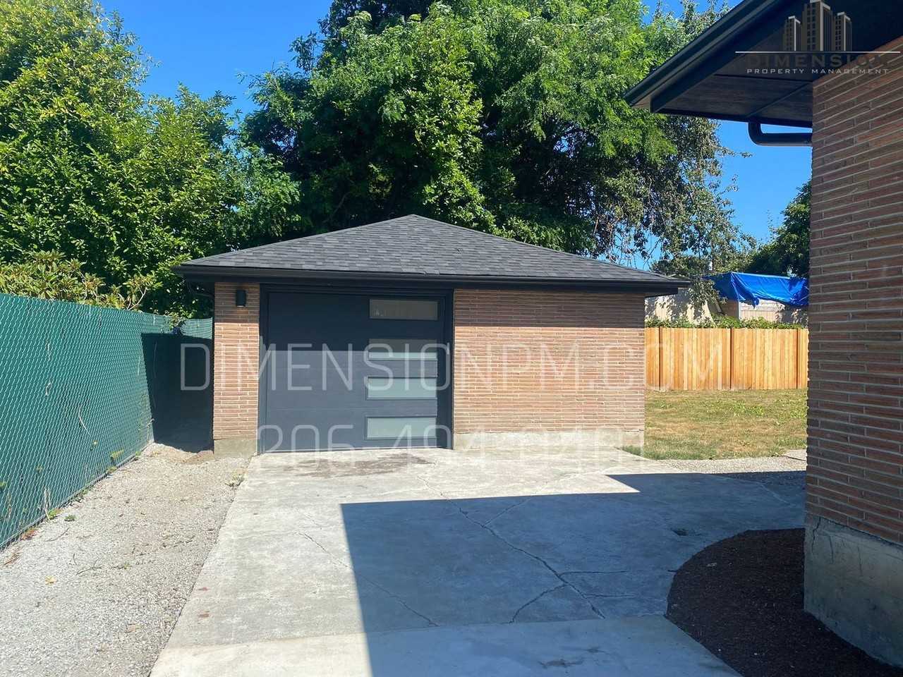 10448 2nd Ave Sw - Photo 2 of 27