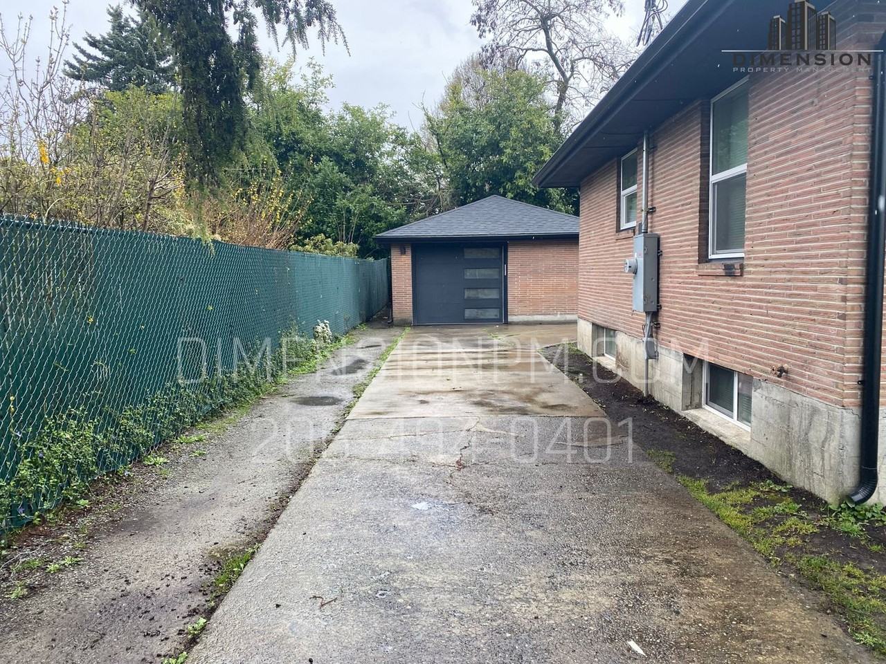 10448 2nd Ave Sw - Photo 4 of 27