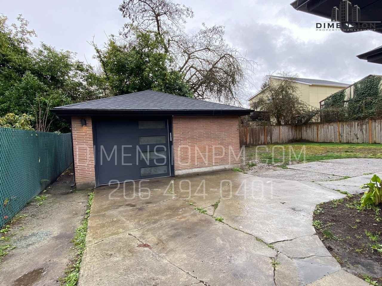 10448 2nd Ave Sw - Photo 5 of 27