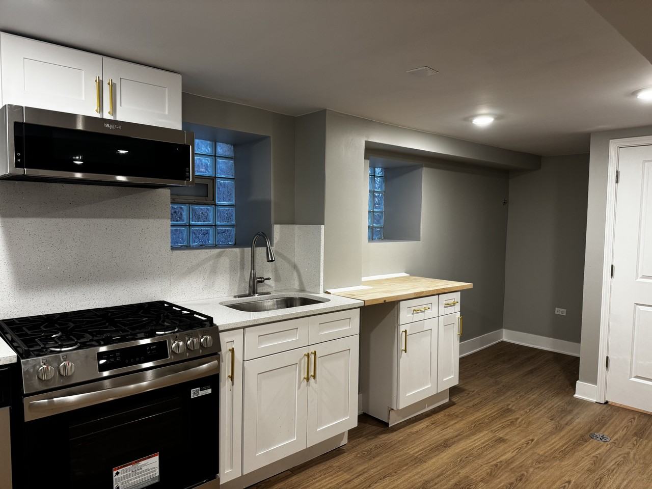 3716 N Racine Ave #G - Photo 4 of 18