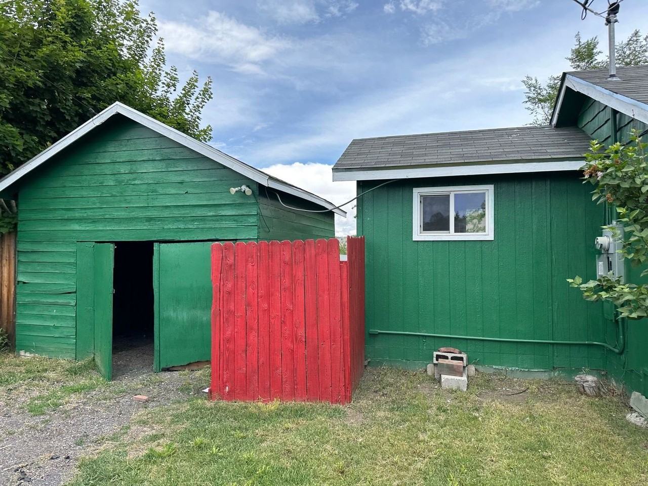 4831 Frieda Ave - Photo 4 of 14