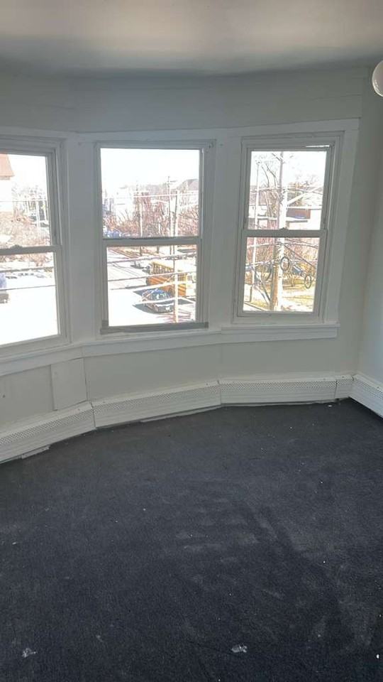 201 4th St #2 - Photo 3 of 12