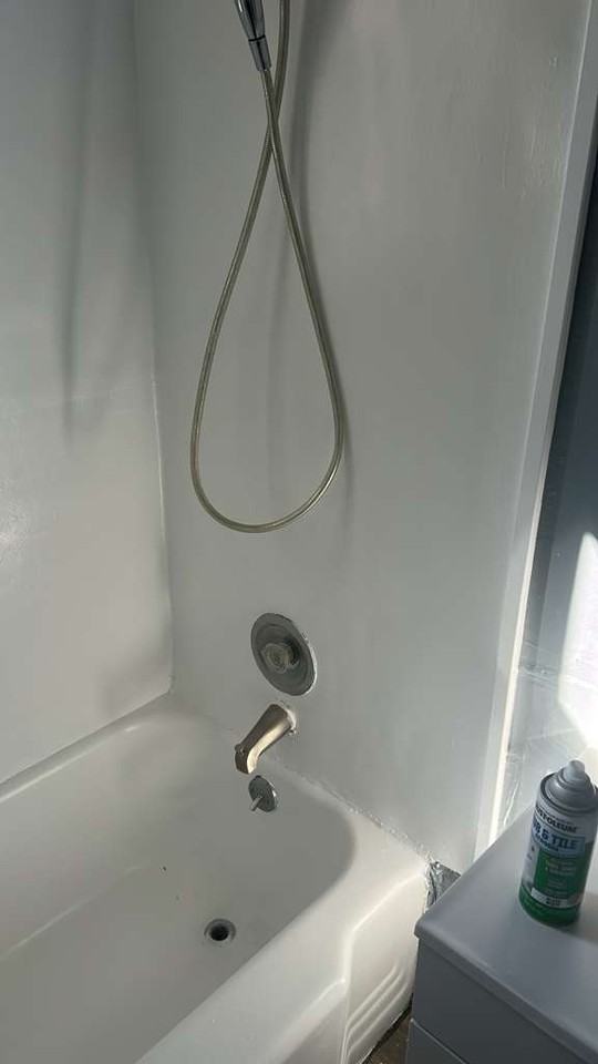 201 4th St #2 - Photo 5 of 12