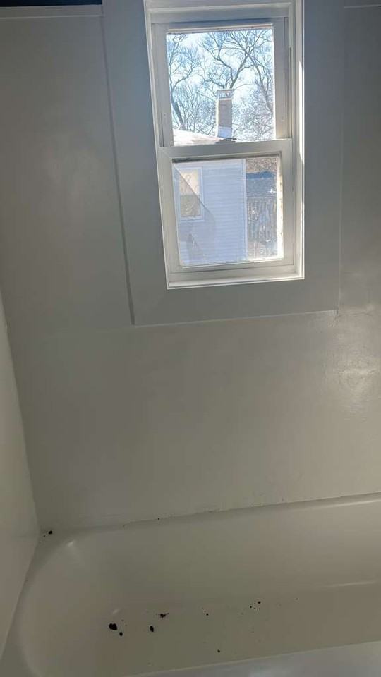 201 4th St #2 - Photo 6 of 12