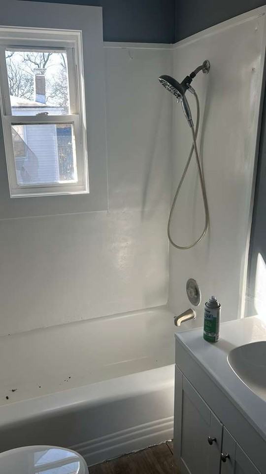 201 4th St #2 - Photo 7 of 12