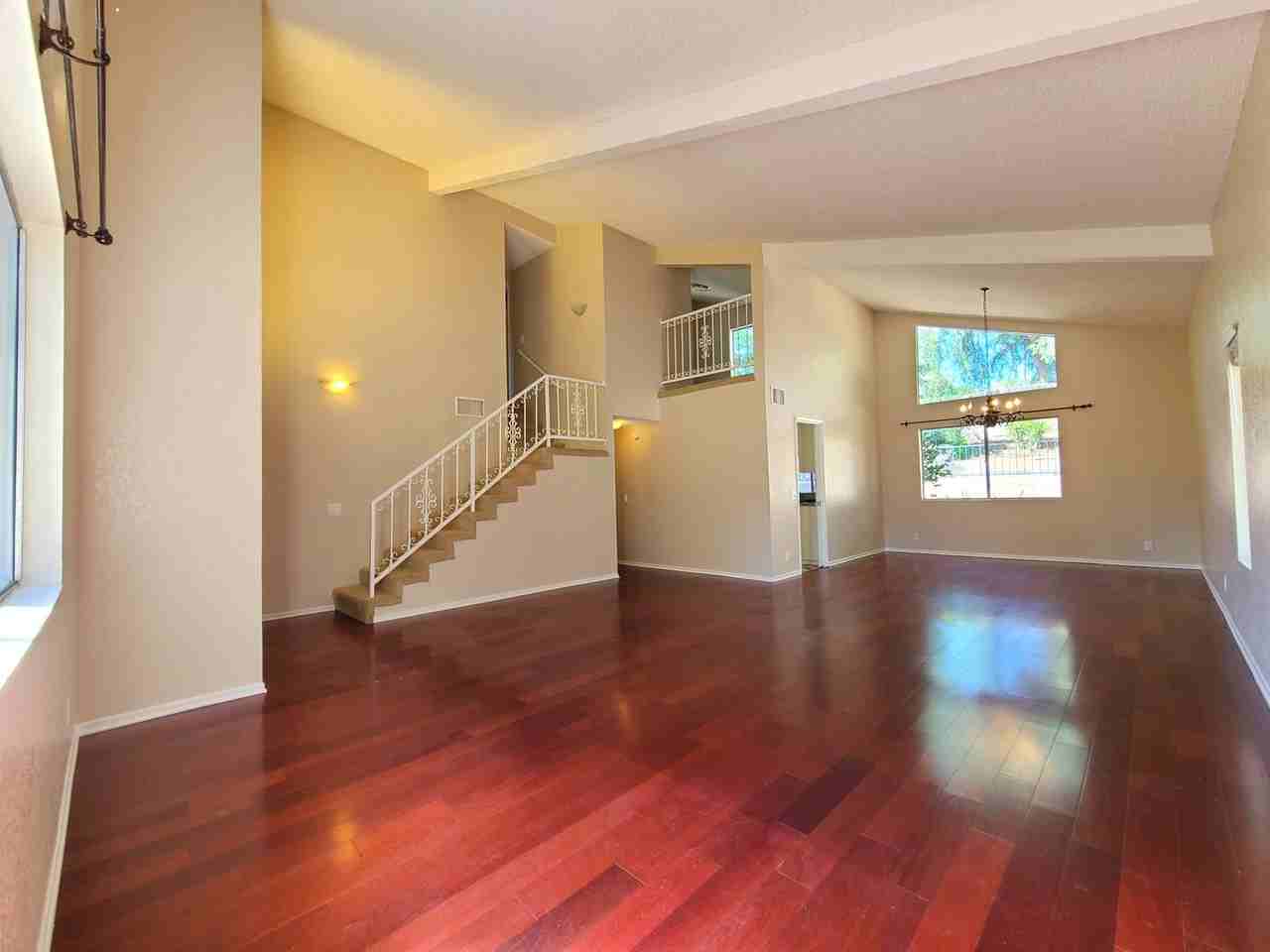 109 E Hilton Ave - Photo 5 of 24