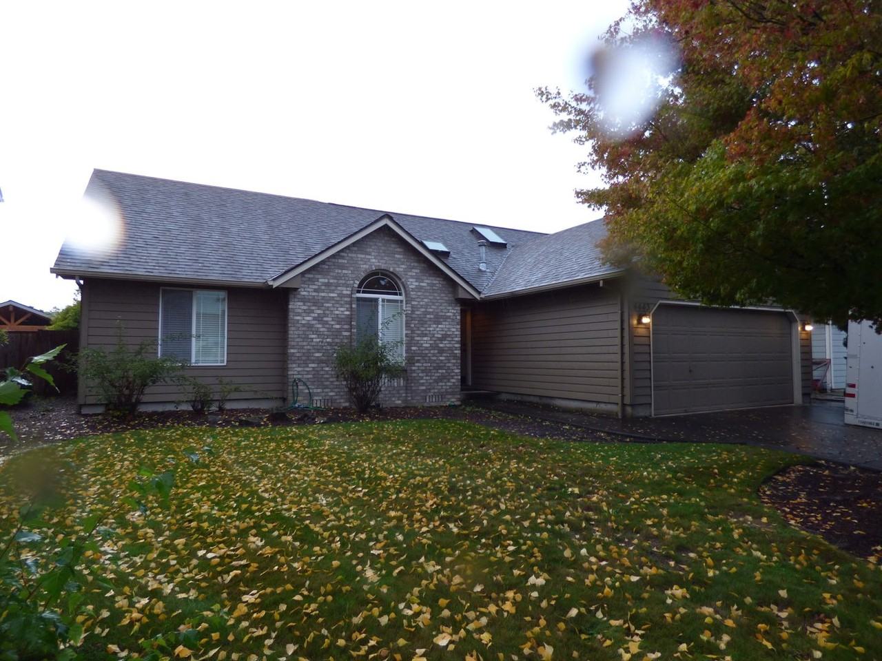 4443 Oregon Trail Ct Ne - Photo 2 of 4