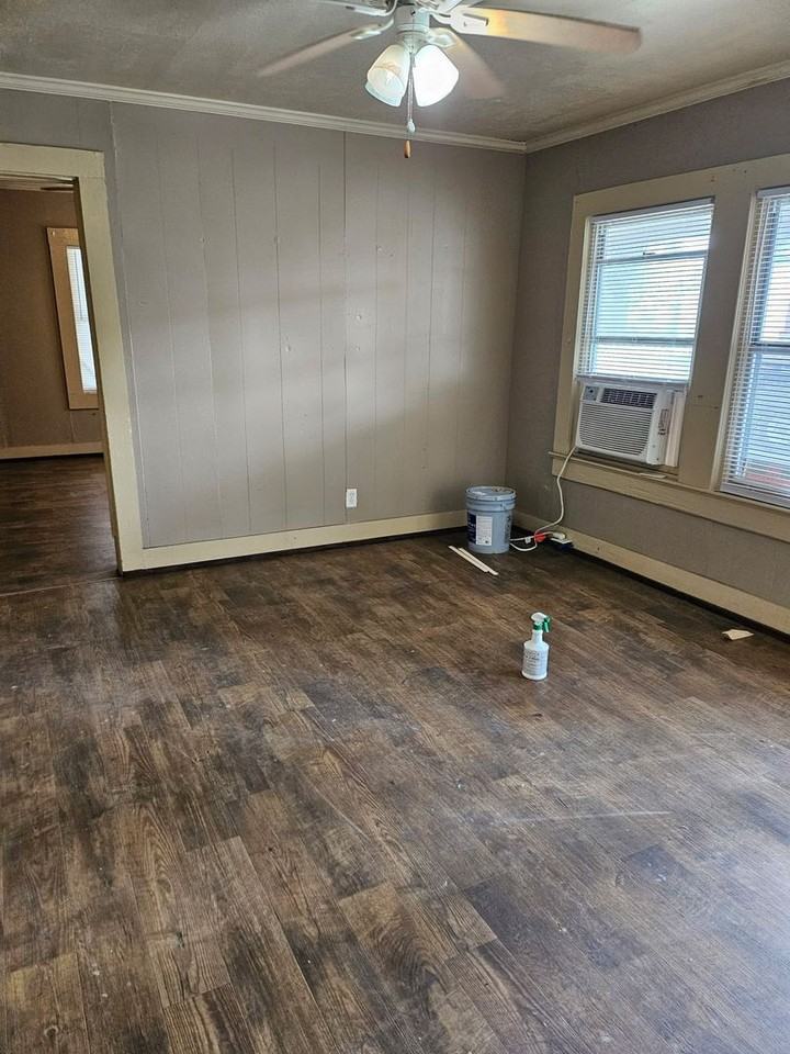 603 E Leonard Ave - Photo 5 of 10