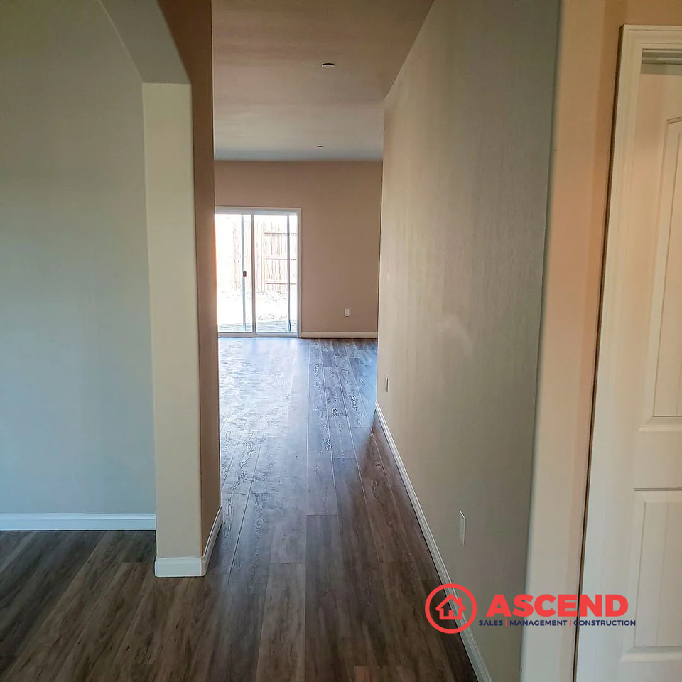 6614 Sunchase Dr - Photo 3 of 18