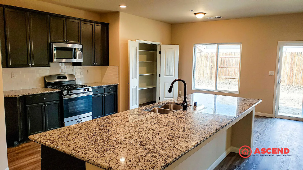 6614 Sunchase Dr - Photo 6 of 18