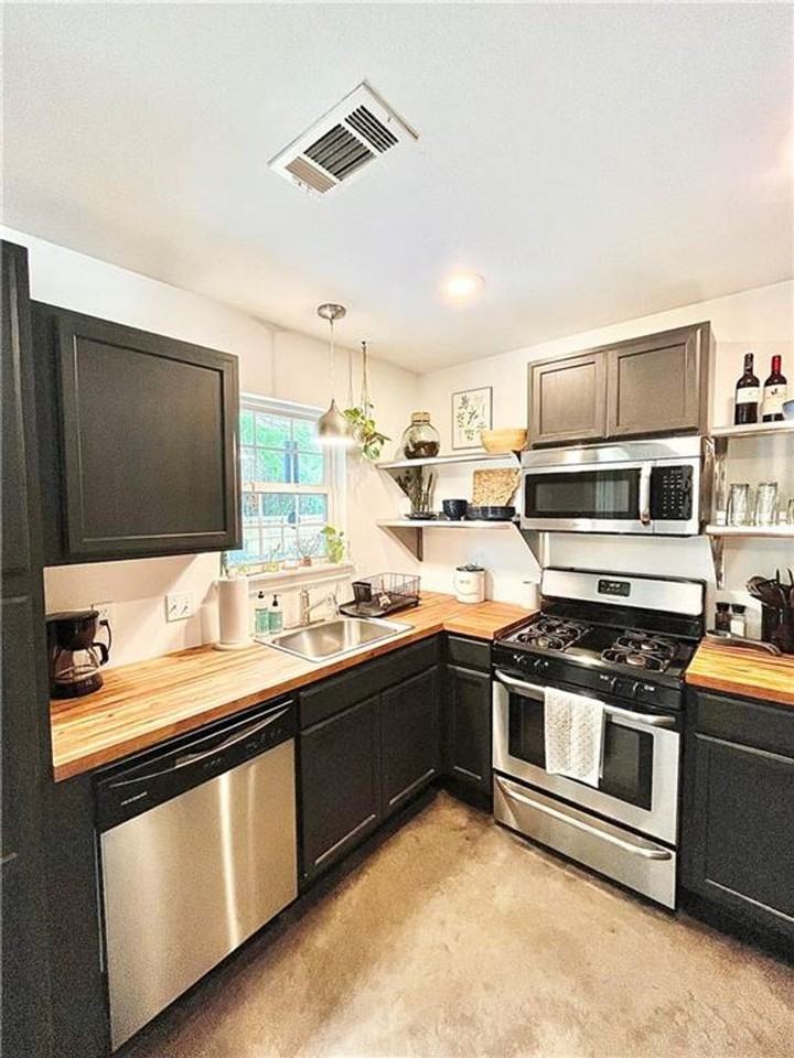 721 S Dockery Ln - Photo 7 of 21