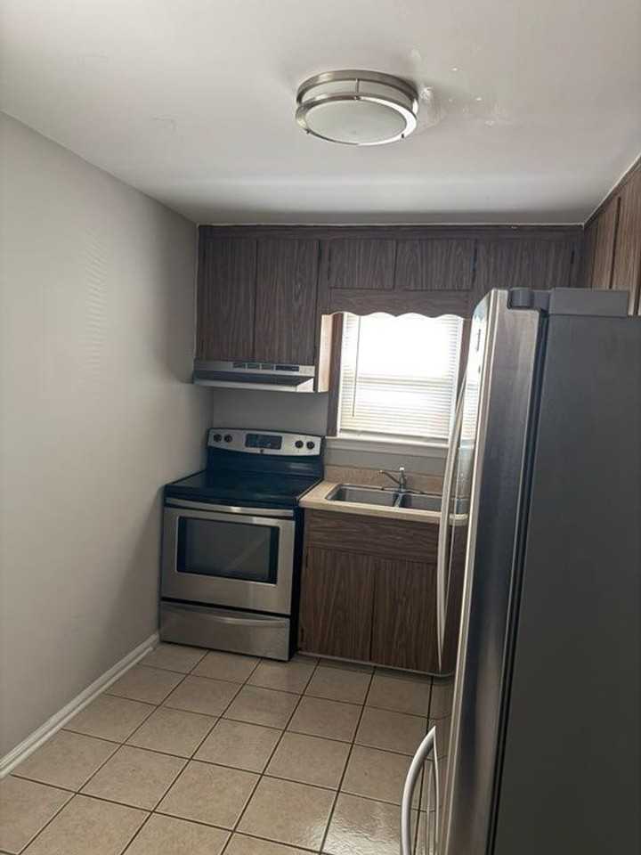 695 1st Ave - Photo 4 of 13