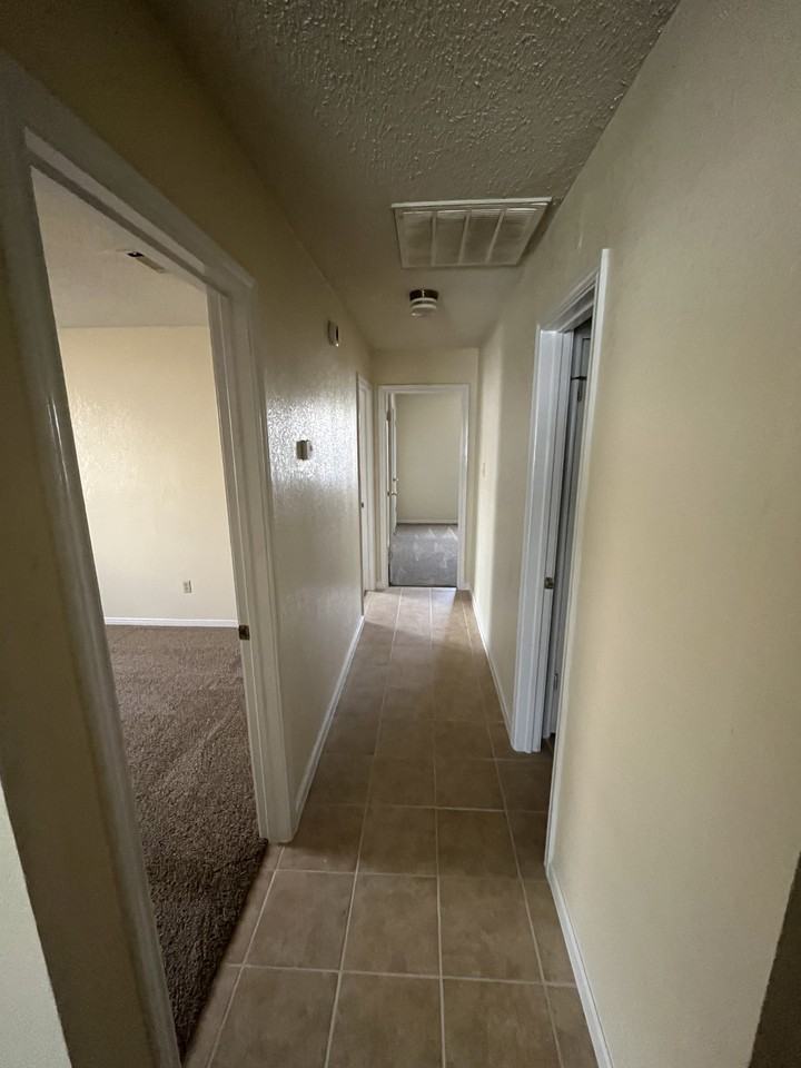 503 Angus Cir #A - Photo 6 of 23