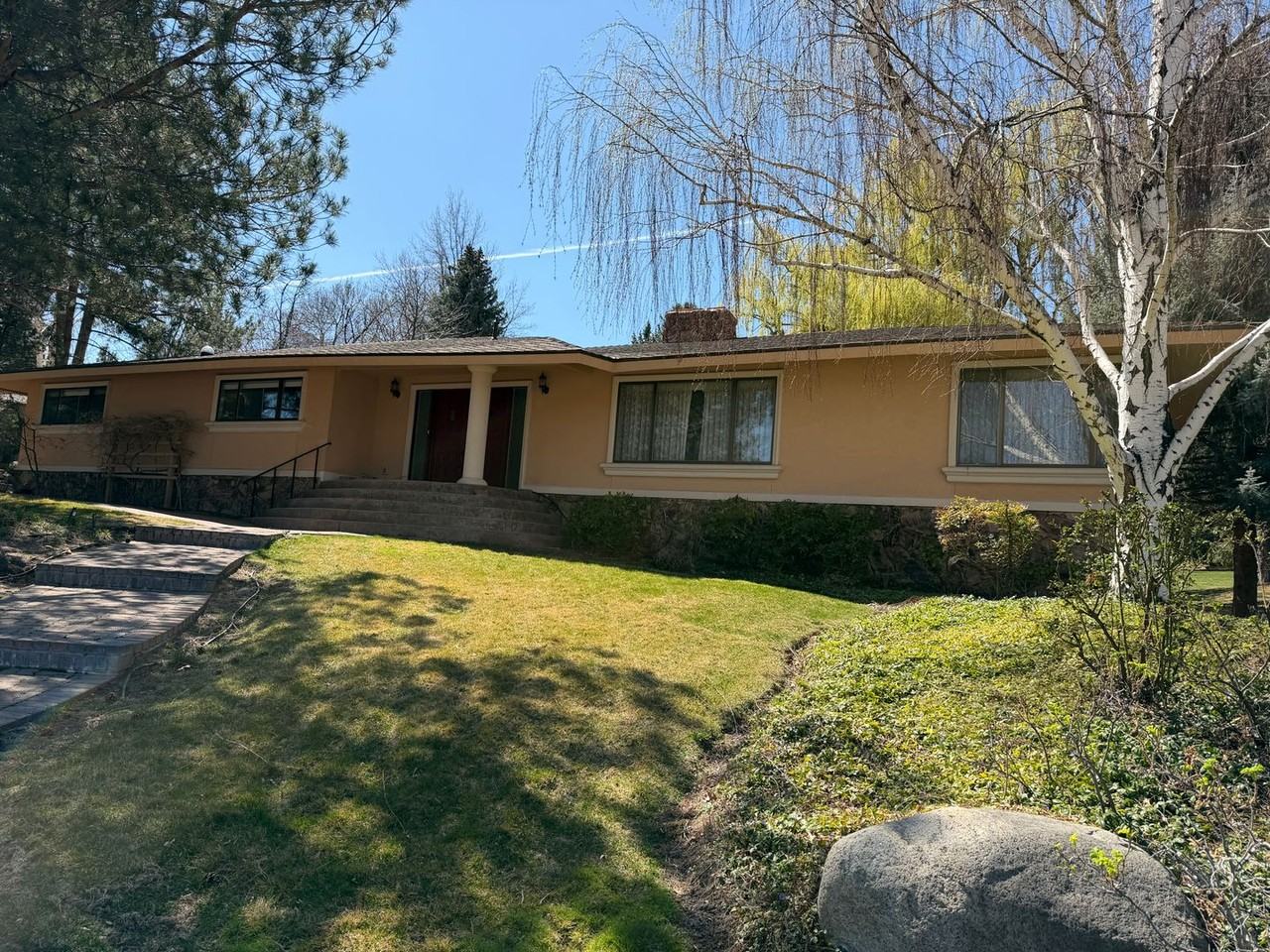 2435 Lake Ridge Shrs E - Photo 2 of 21