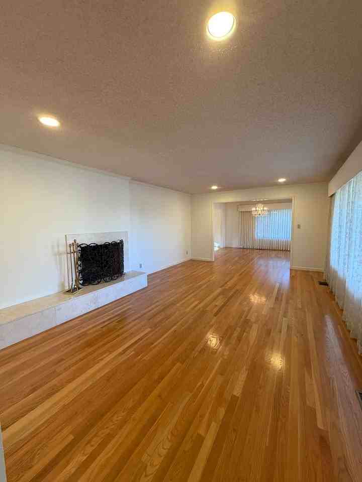 2435 Lake Ridge Shrs E - Photo 3 of 21