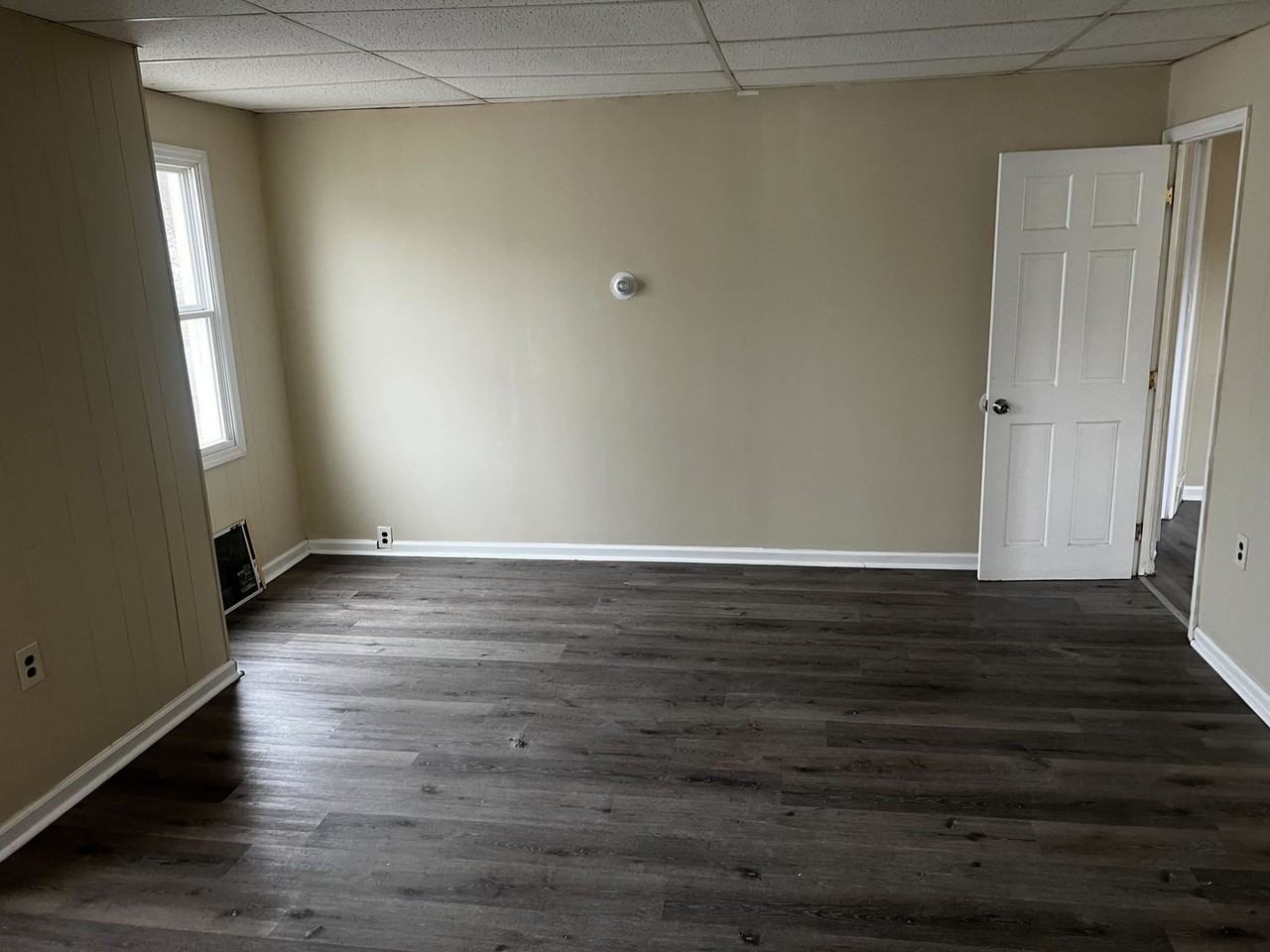 14 101st St - Photo 3 of 5