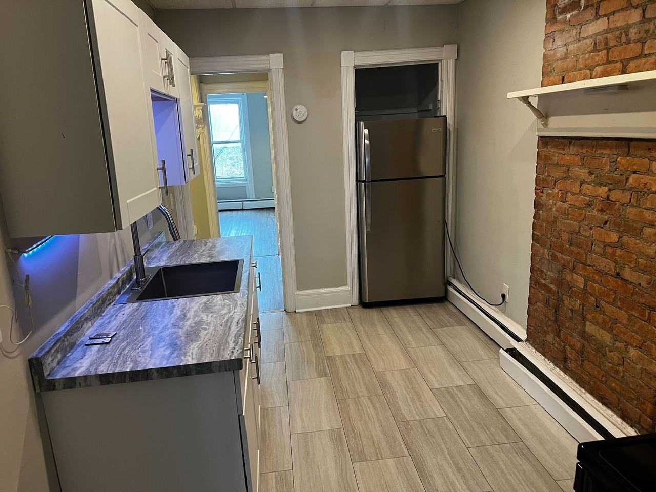 125 Dove St - Photo 6 of 8