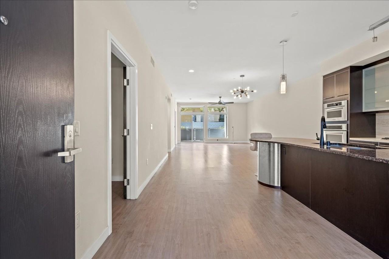 8925 W Flamingo Rd - Photo 3 of 24