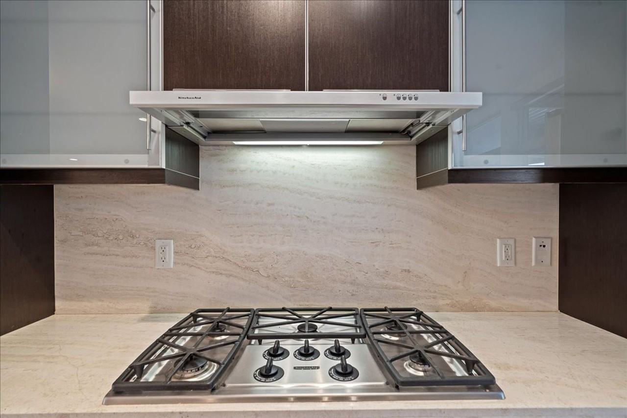 8925 W Flamingo Rd - Photo 6 of 24