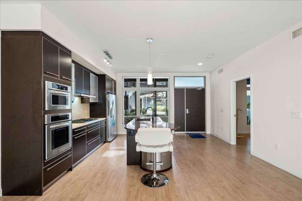 8925 W Flamingo Rd - Photo 7 of 24