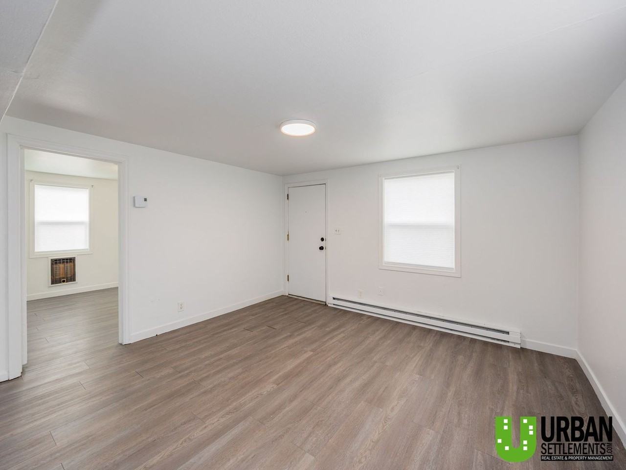 2326 N Lily Rd - Photo 3 of 21