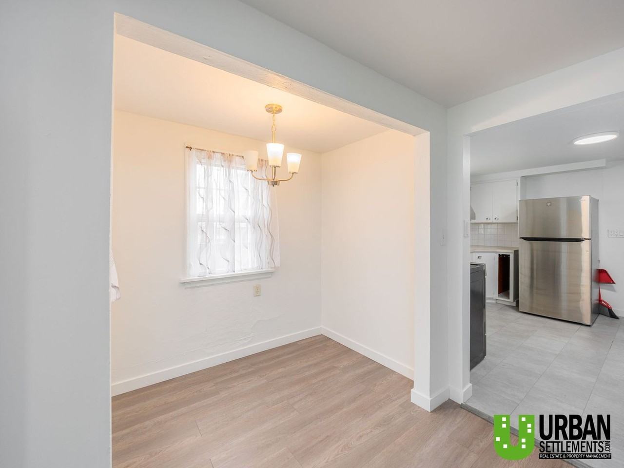 2326 N Lily Rd - Photo 4 of 21