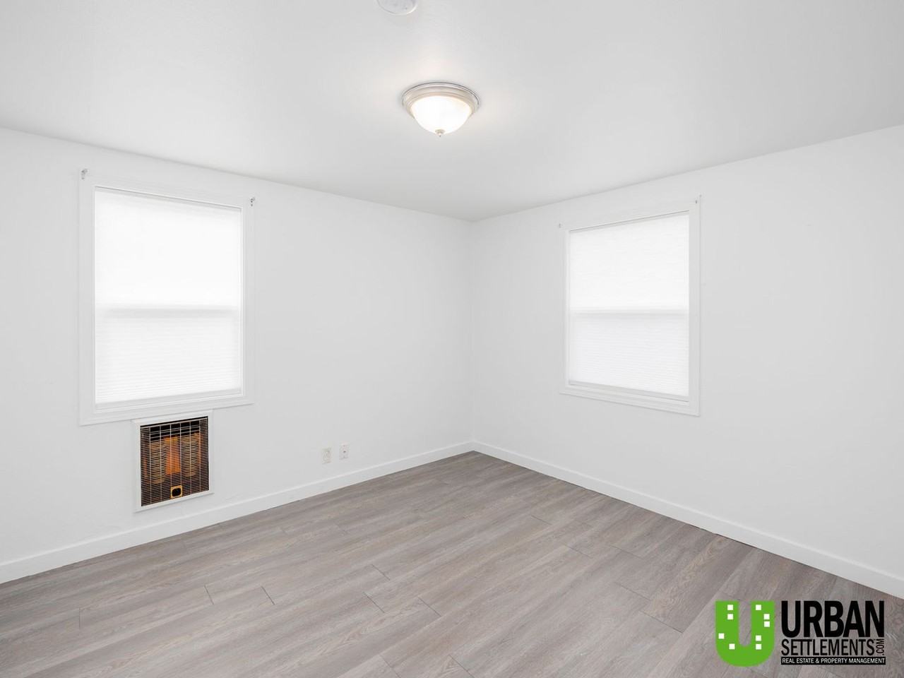 2326 N Lily Rd - Photo 5 of 21