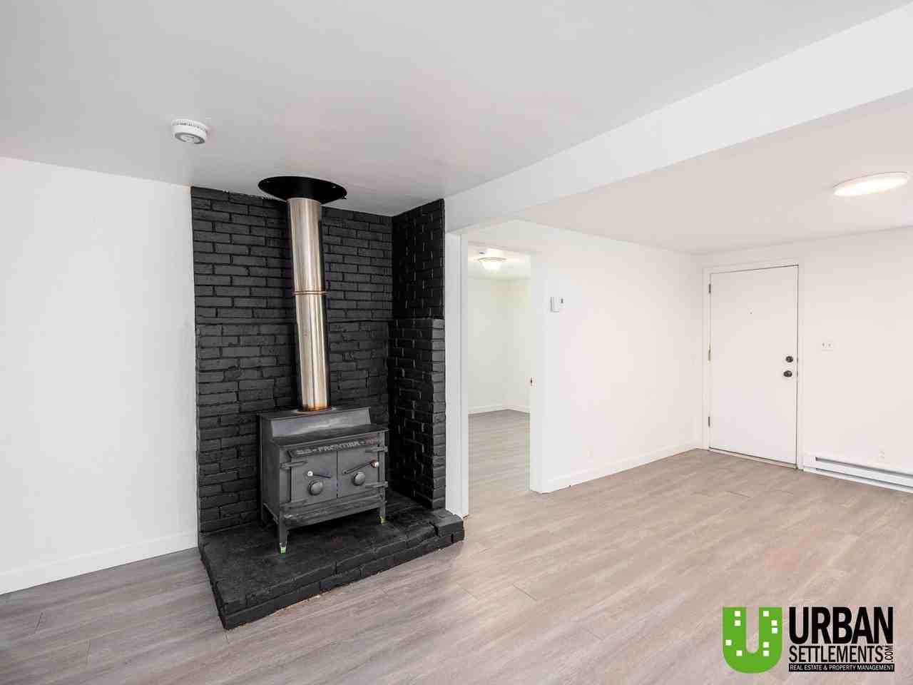 2326 N Lily Rd - Photo 7 of 21